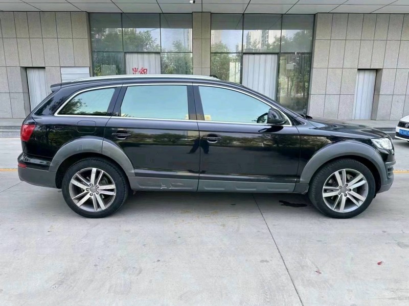 东营14年奥迪Q78
