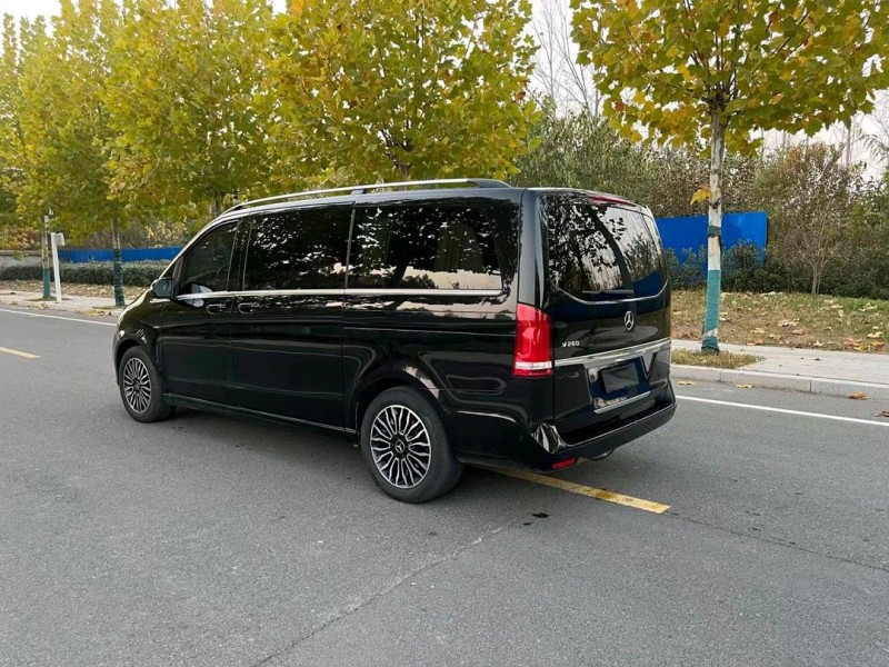 徐州18年奔驰V7