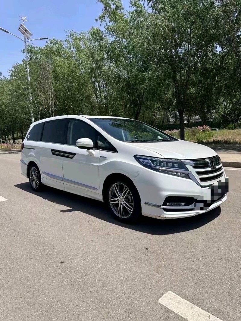 枣庄19年本田艾力绅2