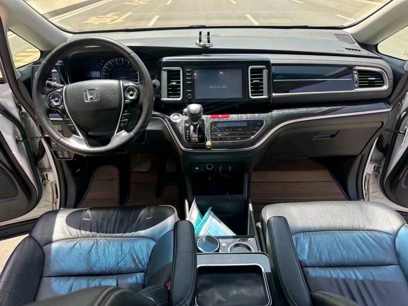 枣庄19年本田艾力绅6