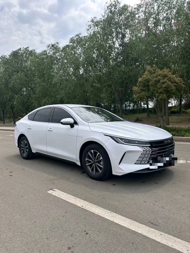 枣庄22年比亚迪驱逐舰2