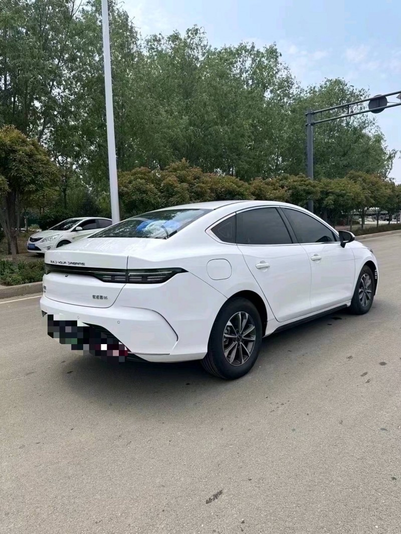 枣庄22年比亚迪驱逐舰9