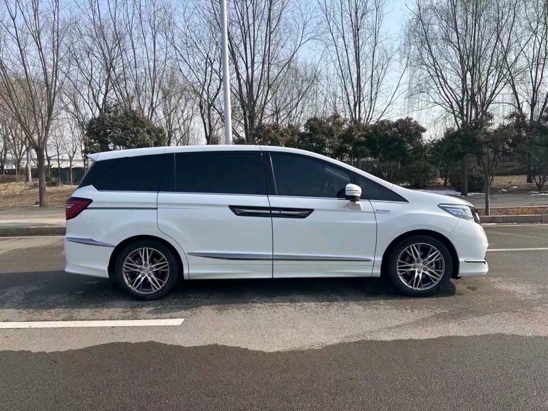 枣庄21年本田艾力绅7