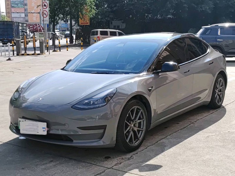 佛山22年特斯拉MODEL 34
