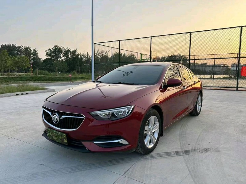 徐州18年别克君威2