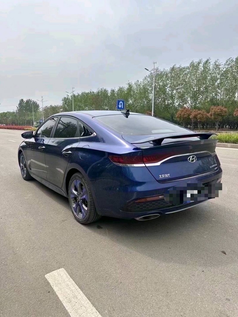 枣庄20年现代菲斯塔8
