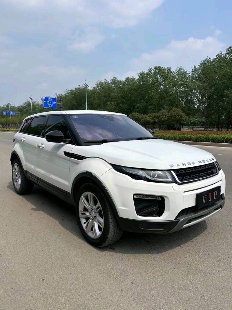 枣庄17年路虎极光2