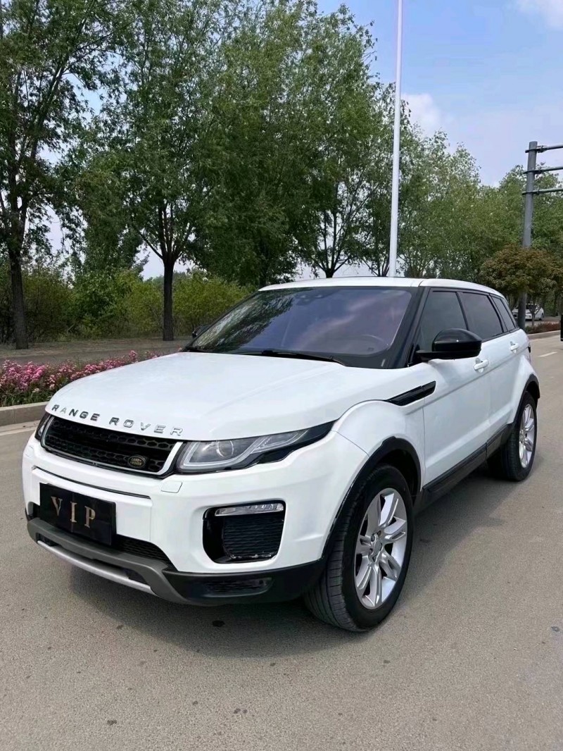 枣庄17年路虎极光3