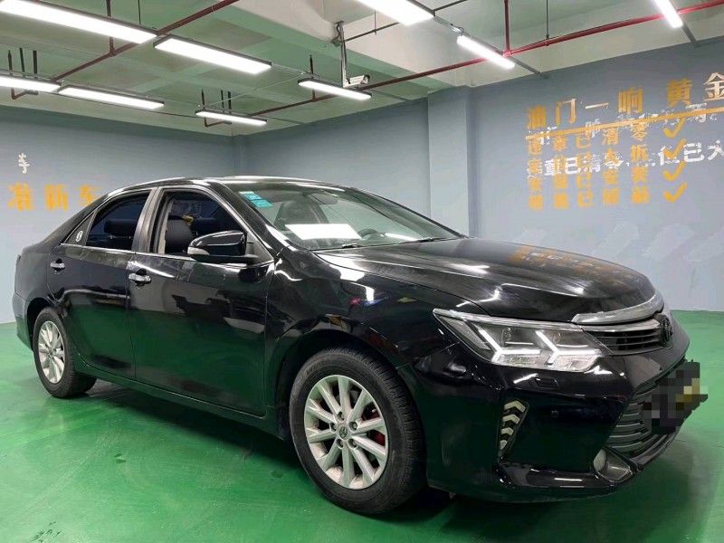 成都16年丰田凯美瑞2