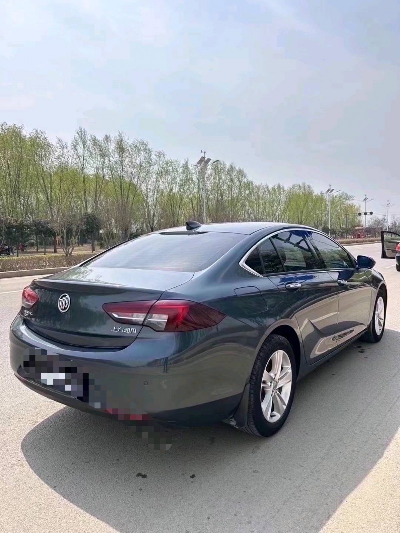 枣庄19年别克君威9