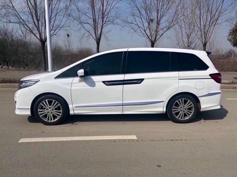 枣庄19年本田艾力绅7