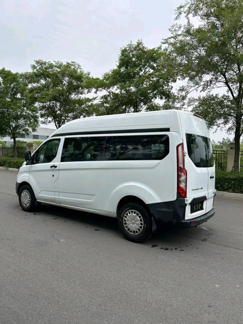 徐州18年福特全顺5