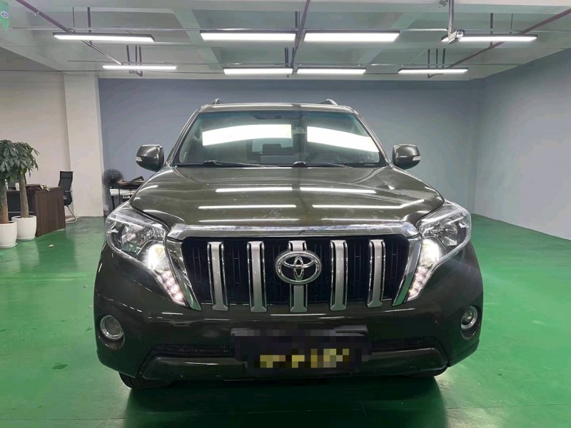 成都13年丰田普拉多1