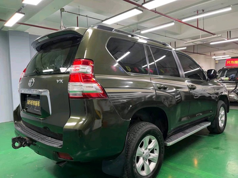 成都13年丰田普拉多7