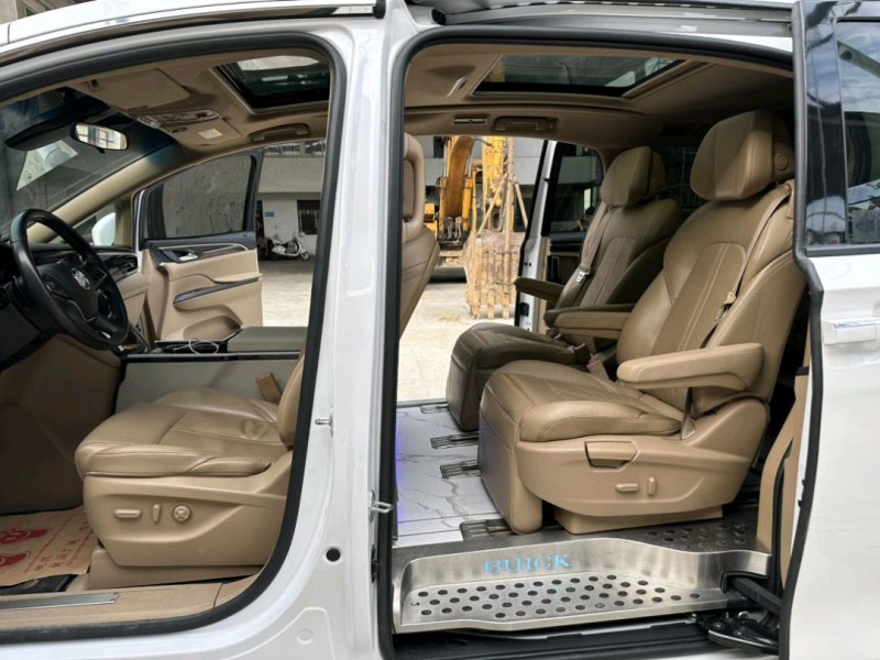 徐州19年别克GL85