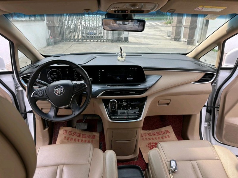 徐州21年别克GL88