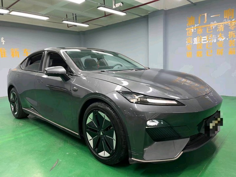 成都23年长安汽车深蓝2