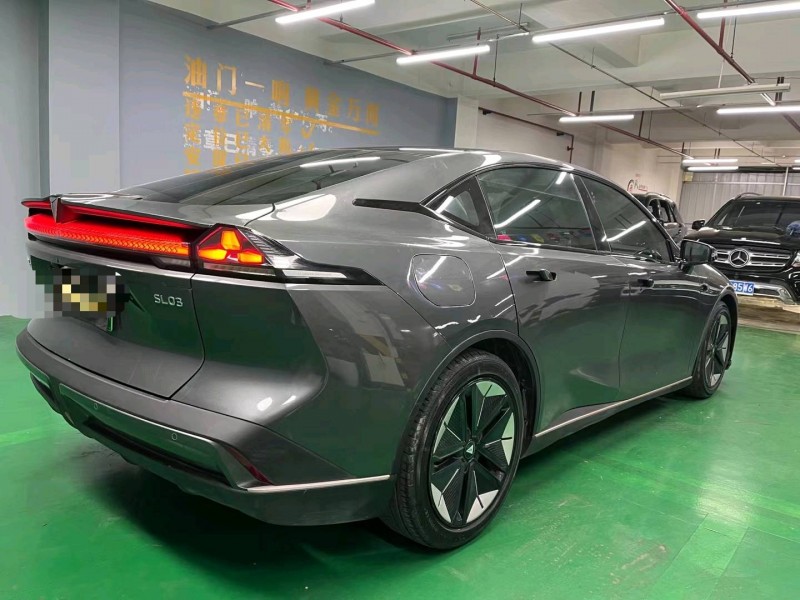 成都23年长安汽车深蓝8