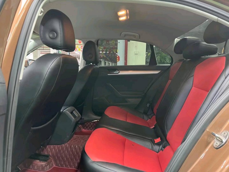 成都16年大众凌渡5