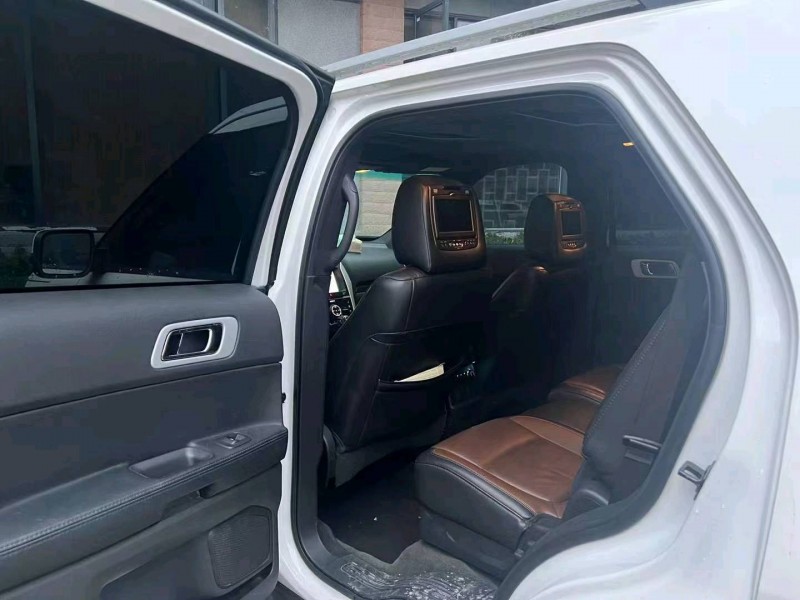 广州14年福特探险者5