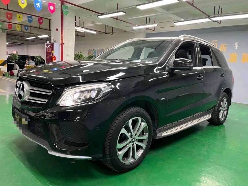 成都18年奔驰GLE3