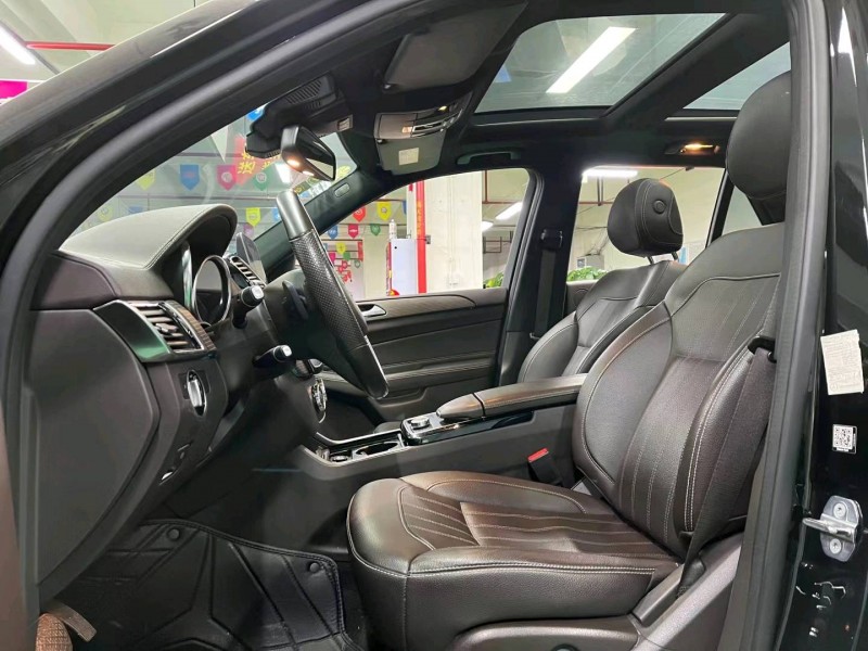 成都18年奔驰GLE4