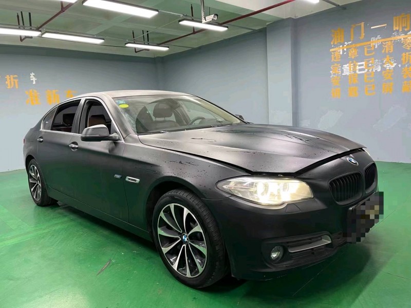 成都16年宝马5系2