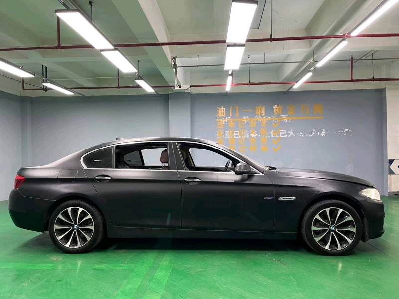成都16年宝马5系8