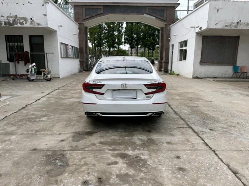 徐州22年本田雅阁9