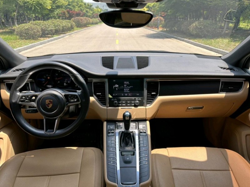 盐城18年保时捷Macan7