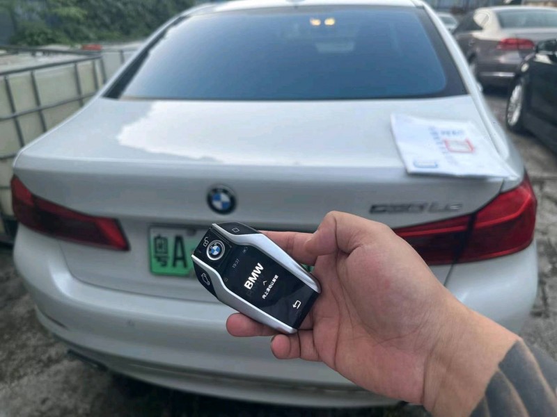 重庆19年宝马5系4