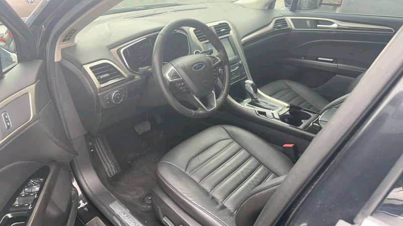 重庆15年福特蒙迪欧2