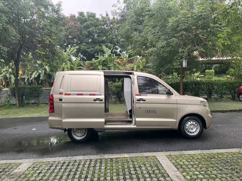 廈門21年五菱汽車宏光4