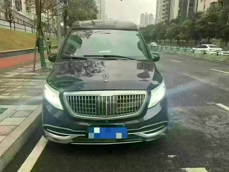 重庆21年奔驰V1