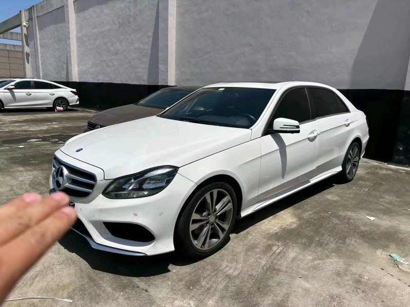 重庆15年奔驰E2