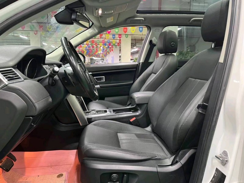 成都16年路虎发现神行8