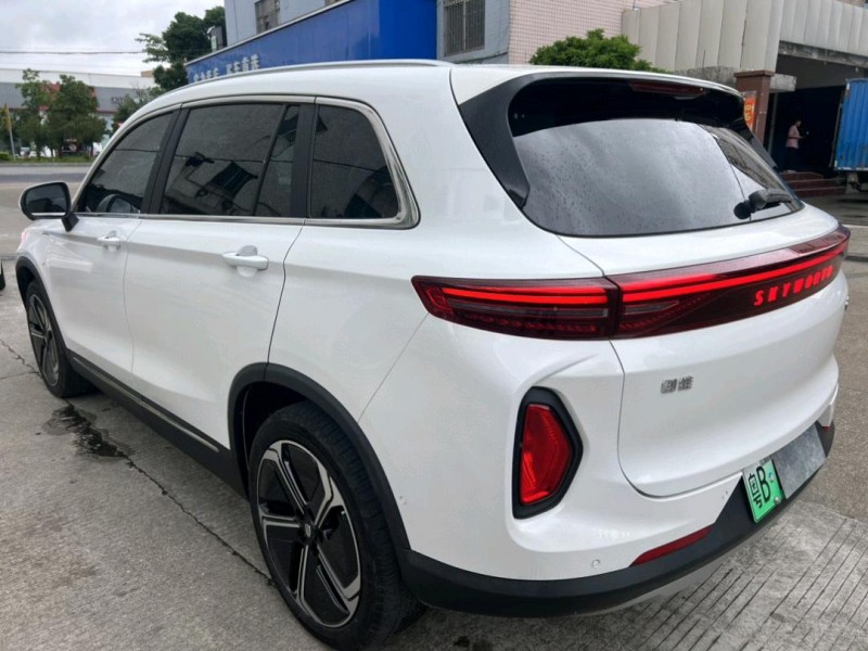 中山23年創維EV64