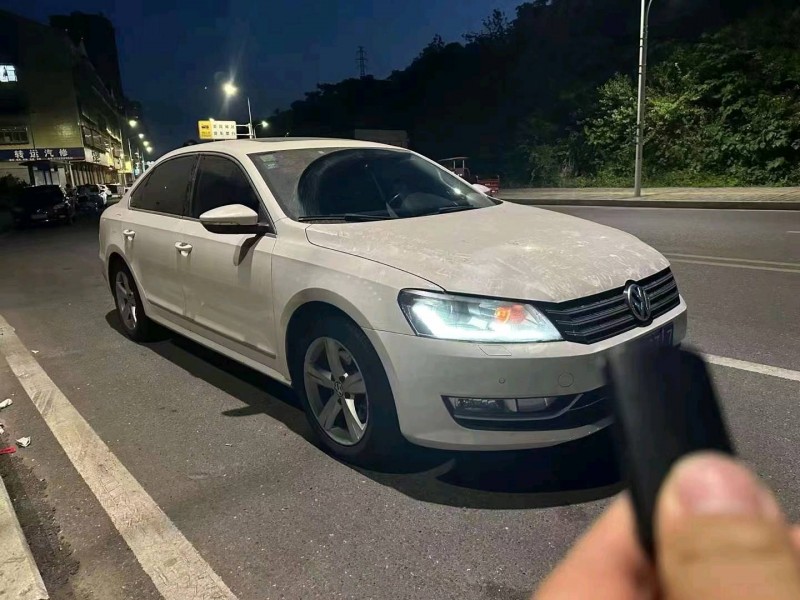 重庆14年大众帕萨特2