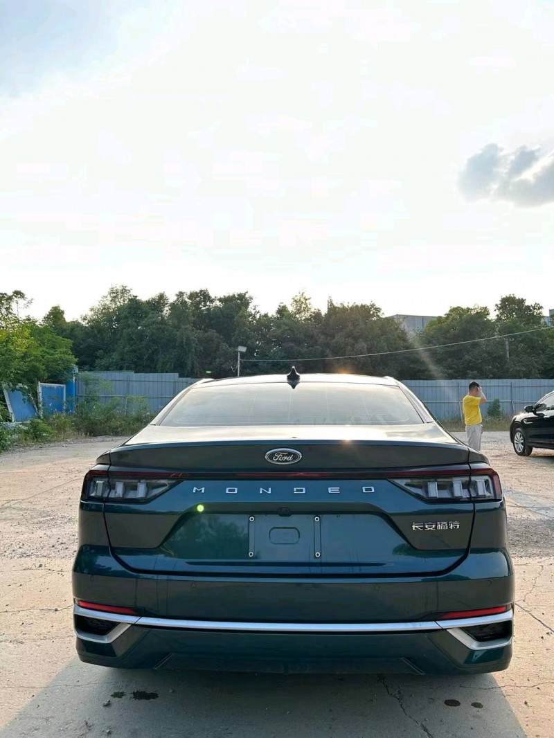 武汉24年福特蒙迪欧2