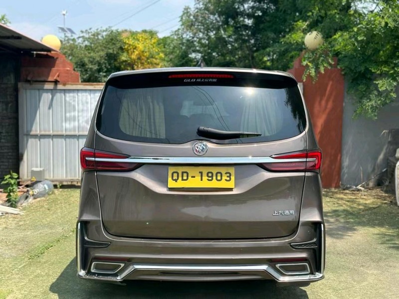 青岛21年别克GL88