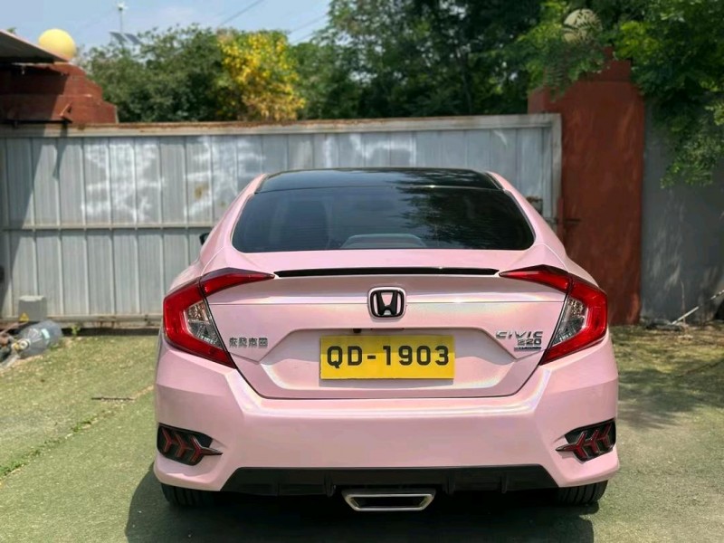 青岛21年本田思域8