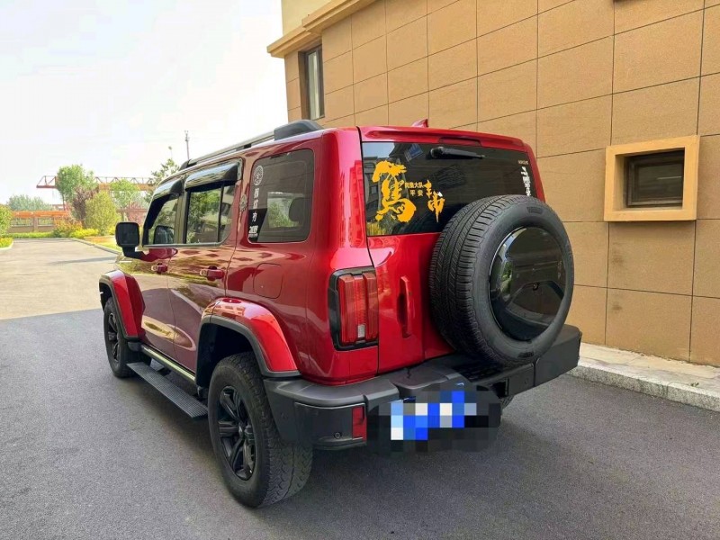 保定22年长城汽车坦克3004