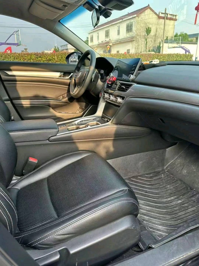 常州19年本田雅阁9