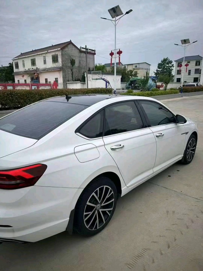 徐州19年大众朗逸3