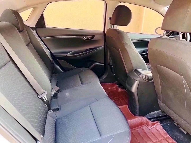 潍坊20年现代悦动7