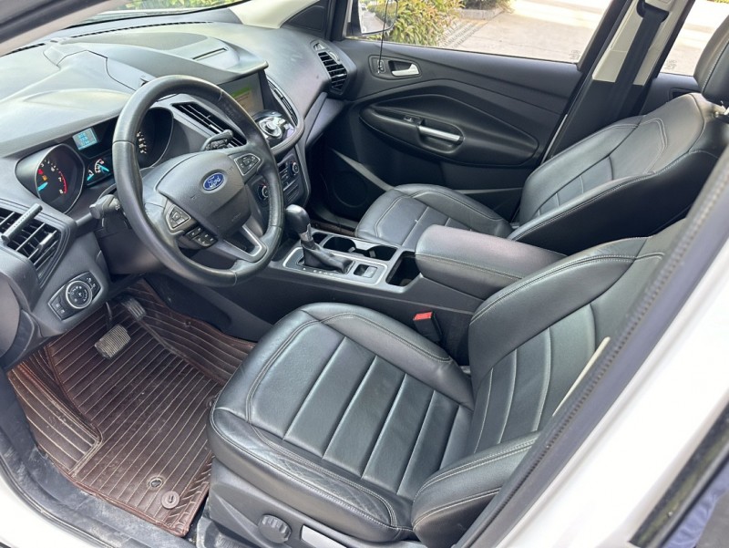 济宁17年福特翼虎6