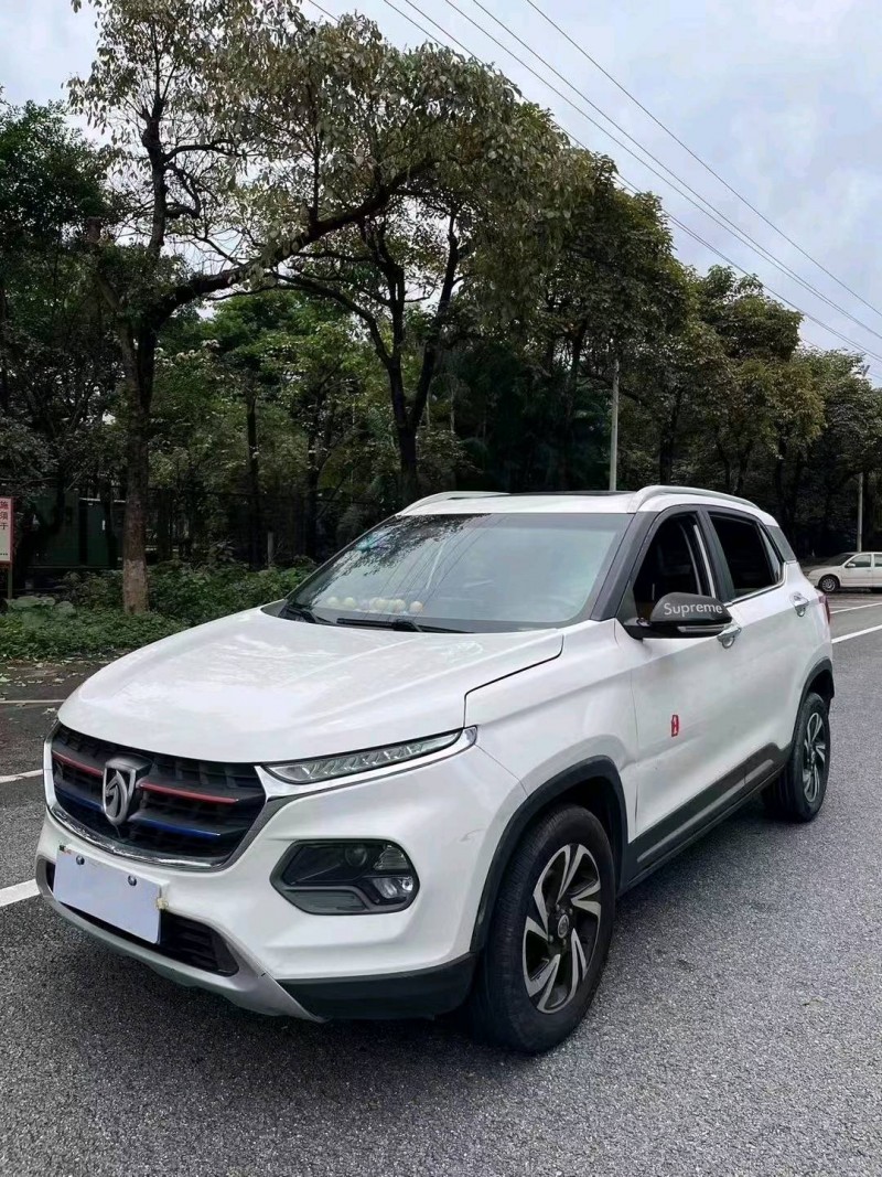 珠海18年寶駿5103