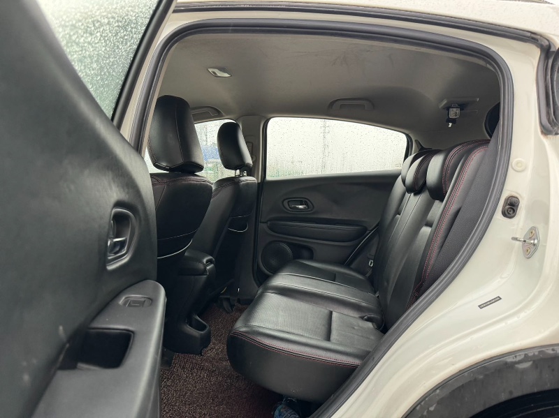 深圳17年本田缤智5