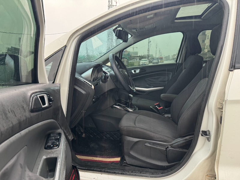 汕头14年福特翼搏5