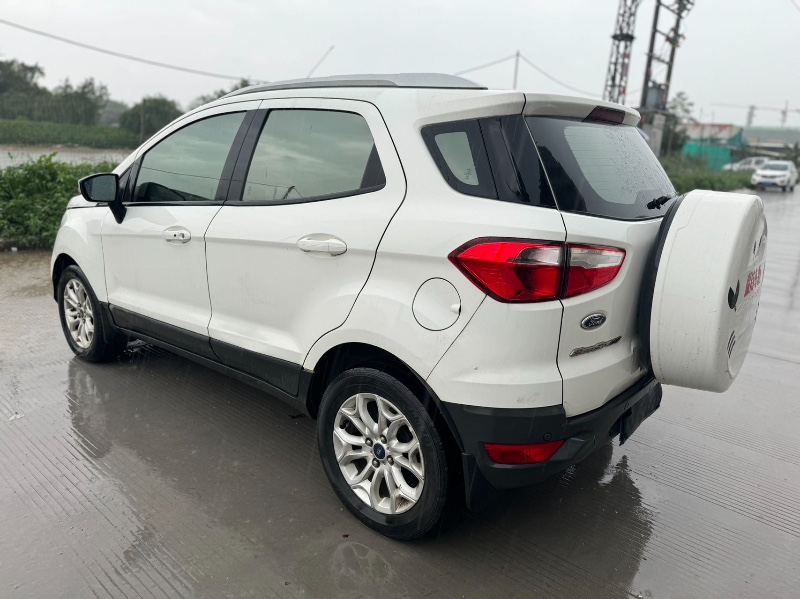 汕头14年福特翼搏10